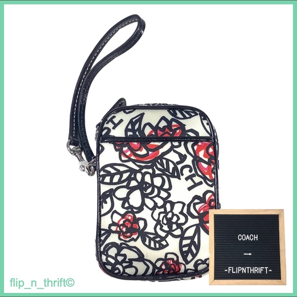 🏷NWT Coach Small Flower 🌸 Pouch - Picture 1 of 6